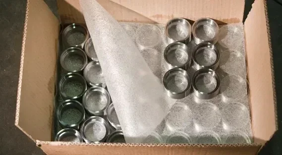 Particolari pronti per la consegna